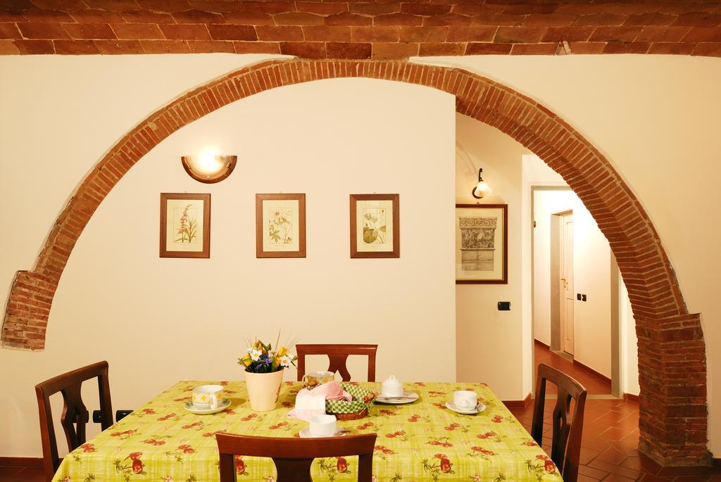 וינצ'י Podere Jana Antico Frantoio חדר תמונה